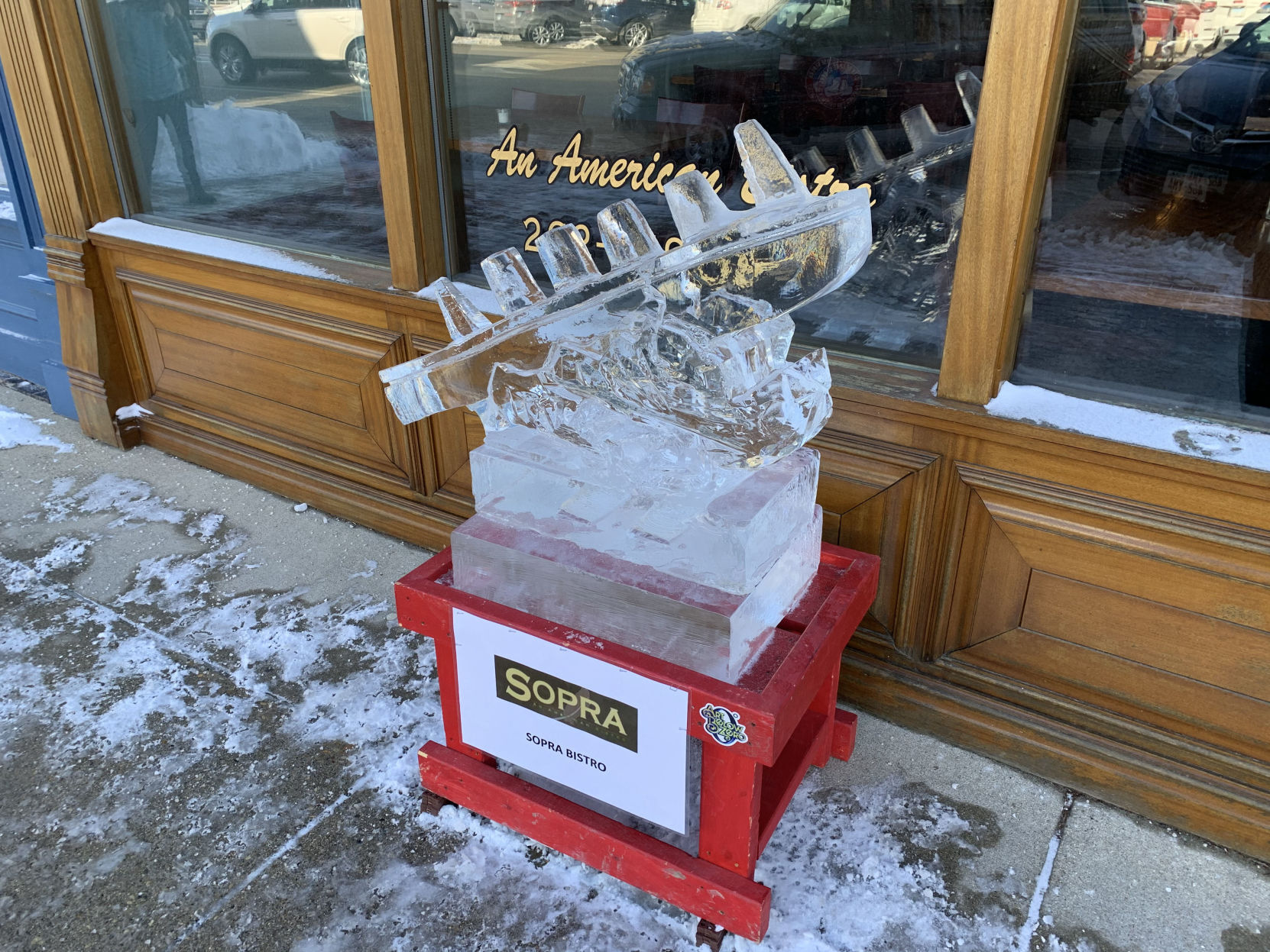 Diners at Sopra Bistro in downtown Lake Geneva were able to enjoy a meal, as well as an icy work of art during Winterfest